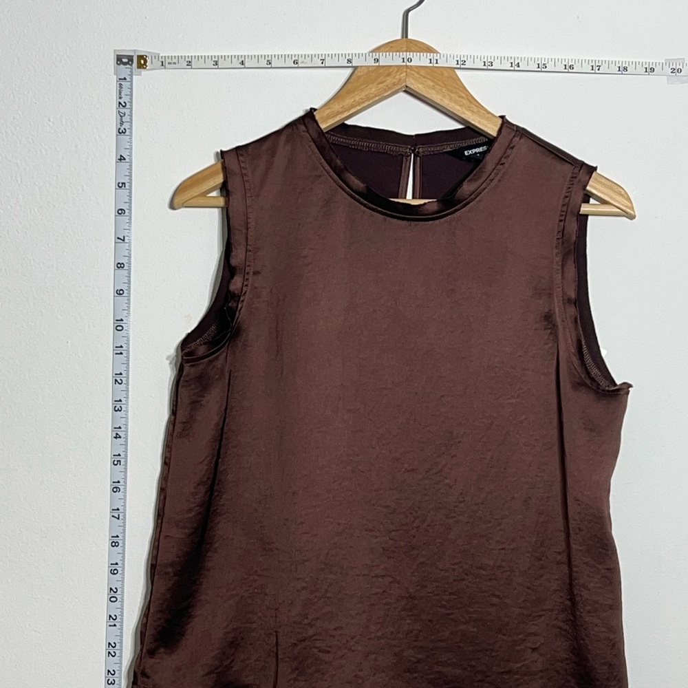 Elegant Brown Sleeveless Top
